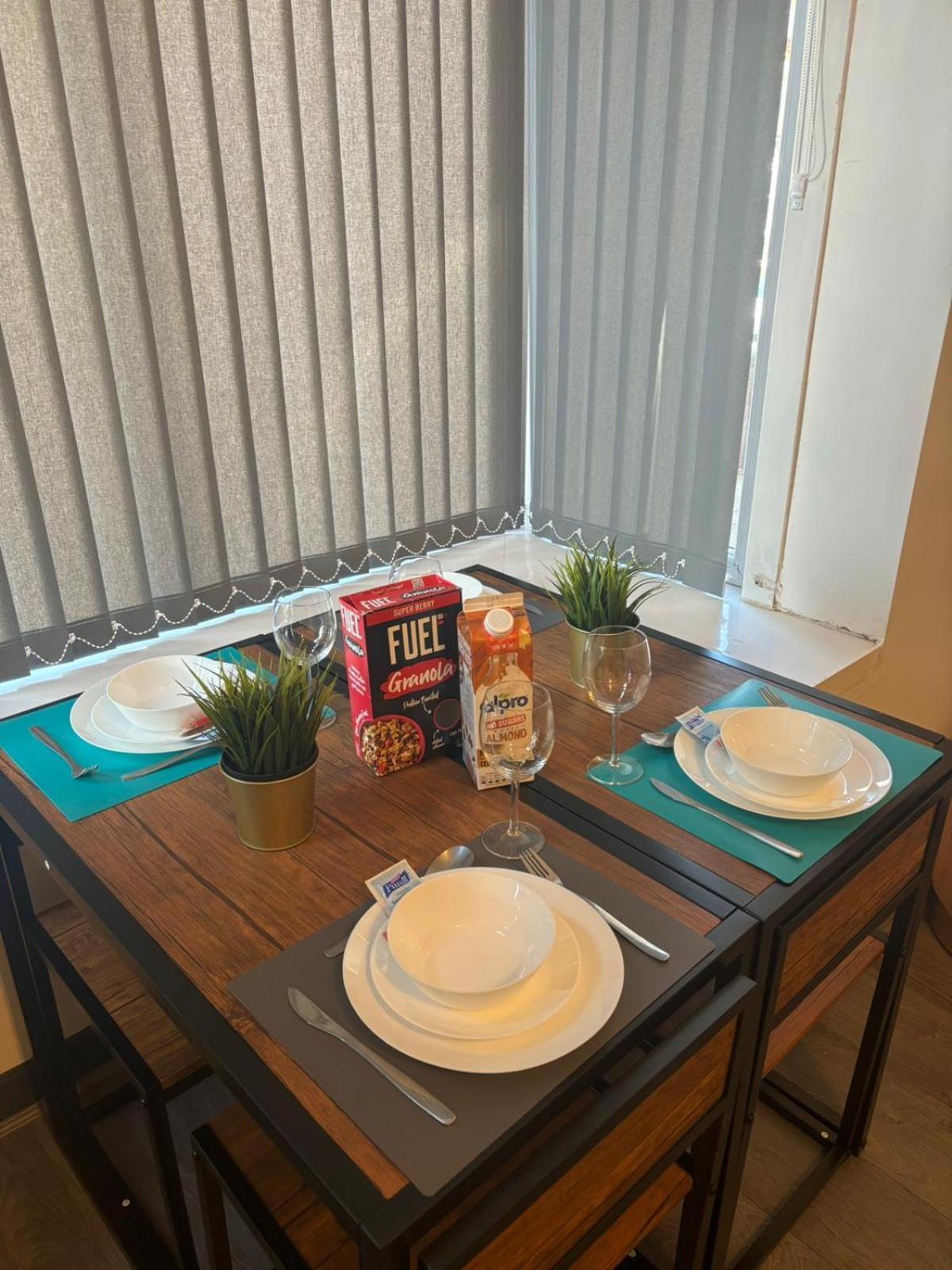 Tudors Esuites Spacious 4 Bedroom House